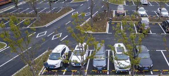 生命之路，探秘醫(yī)院救護車通道與泊位的匠心設(shè)計